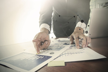 Calculating Intrinsic Value With the Dividend Growth Model