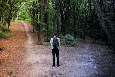 Selecting Active Equity Mutual Funds: Don't Get Caught in the Middle